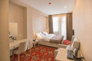 Отель Sota Metekhi Hotel Тбилиси Двухместный номер с 1 кроватью или 2 отдельными кроватями и террасой-8